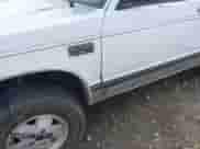 1988 Chevrolet Blazer с VIN 1GNCT18Z1J0182779, выставлен на аукционе IAAI как лот 41799629 с пробегом 244 716 миль миль и . История ставок и продаж доступна на DreamBid. Изображение 6.