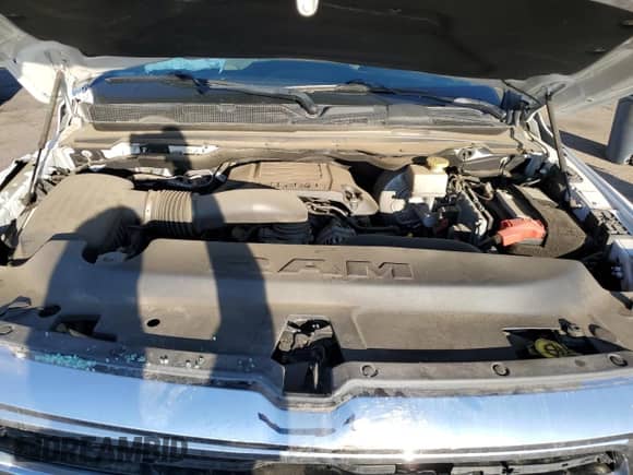 2021 Ram 1500 Big Horn z VIN 1C6SRFMT2MN648638, wystawiony jako Copart lot #64840265 z przebiegiem 73 145 mil mil oraz Szkoda całkowita • Salvage title. Historia ofert i sprzedaży dostępna na DreamBid. Obrazek 12.