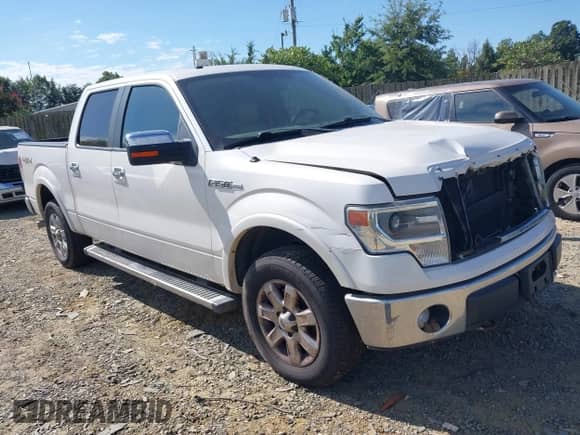 2013 Ford F-150 XL с VIN 1FTFW1EF6DFB13580, выставлен на аукционе IAAI как лот 43098996 с пробегом 184 641 миль миль и . История ставок и продаж доступна на DreamBid. Изображение 1.