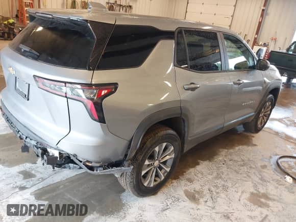 2025 Chevrolet Equinox FWD LT с VIN 3GNAXHEG1SL294851, выставлен на аукционе IAAI как лот 43031352 с пробегом 2 608 миль миль и . История ставок и продаж доступна на DreamBid. Изображение 4.