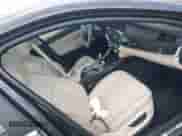 2012 BMW 5 Series 528i xDrive с VIN WBAXH5C51CDW02072, выставлен на аукционе IAAI как лот 42390904 с пробегом 217 102 миль миль и . История ставок и продаж доступна на DreamBid. Изображение 5.