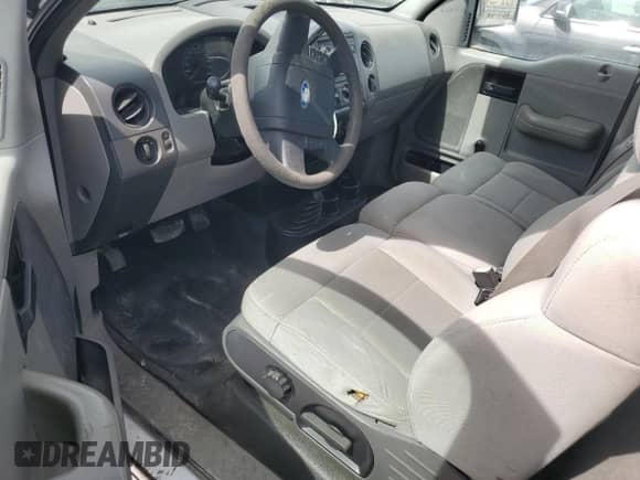 2005 Ford F-150 XL с VIN 1FTRF14545NB68512, выставлен на аукционе Copart как лот 49657355 с пробегом 143 427 миль миль и Чистый • Clean title. История ставок и продаж доступна на DreamBid. Изображение 8.