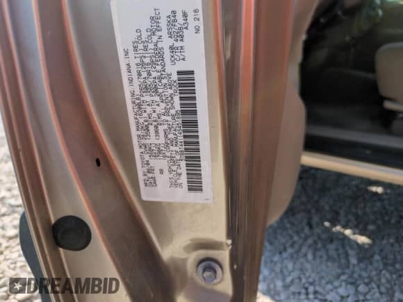 2004 Toyota Tundra SR5 z VIN 5TBBT44114S451895, wystawiony jako Copart lot #62347105 z przebiegiem 59 576 mil mil oraz Szkoda całkowita • Salvage title. Historia ofert i sprzedaży dostępna na DreamBid. Obrazek 12.