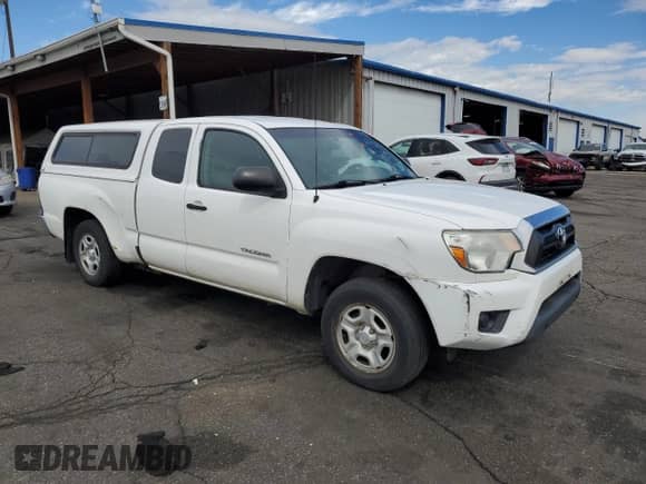 2012 Toyota Tacoma z VIN 5TFTX4CN9CX018886, wystawiony jako Copart lot #83813325 z przebiegiem 111 627 mil mil oraz Czysty tytuł • Clean title. Historia ofert i sprzedaży dostępna na DreamBid. Obrazek 4.