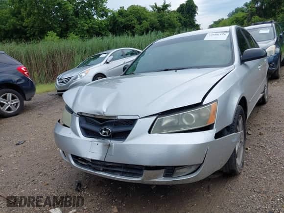 2007 Hyundai Sonata SE с VIN 5NPEU46F87H287579, выставлен на аукционе IAAI как лот 42886375 с пробегом 128 534 миль миль и . История ставок и продаж доступна на DreamBid. Изображение 6.