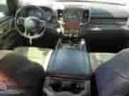 2021 Ram 1500 Limited z VIN 1C6SRFHM2MN726144, wystawiony jako Copart lot #57648945 z przebiegiem 45 369 mil mil oraz Szkoda całkowita • Salvage title. Historia ofert i sprzedaży dostępna na DreamBid. Obrazek 8.