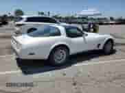 1981 Chevrolet Corvette с VIN 1G1AY8768BS430915, выставлен на аукционе Copart как лот 59039315 с пробегом 76 396 миль миль и Чистый • Clean title. История ставок и продаж доступна на DreamBid. Изображение 3.