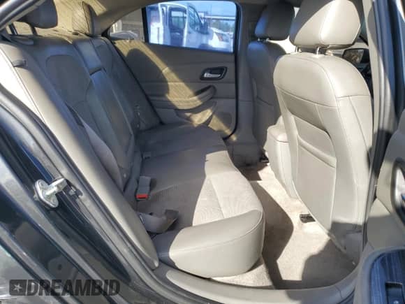 2015 Chevrolet Malibu LT z VIN 1G11D5SL0FF111532, wystawiony jako Copart lot #85894535 z przebiegiem 172 323 mil mil oraz Szkoda całkowita • Salvage title. Historia ofert i sprzedaży dostępna na DreamBid. Obrazek 11.