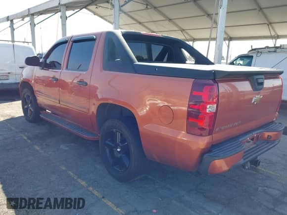 2007 Chevrolet Avalanche 3LT with VIN 3GNEC12067G202063, listed as a IAAI auction lot 43363738 with 239,853 mi miles and . Bid and sale history available at DreamBid. Image 3.