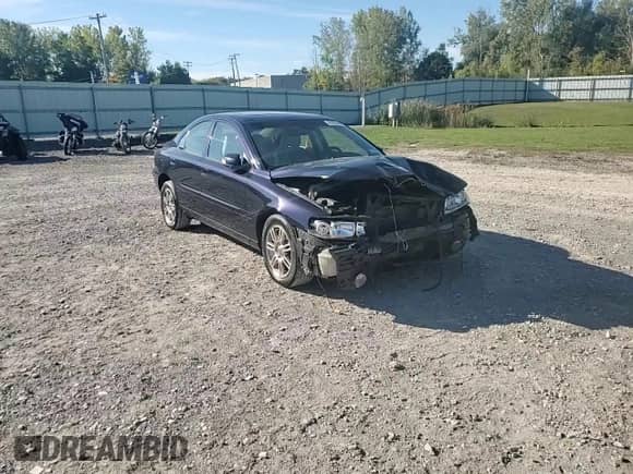 2007 Volvo S60 2.5L Turbo с VIN YV1RH592272604501, выставлен на аукционе Copart как лот 81914995 с пробегом 119 481 миль миль и Списание • Salvage title. История ставок и продаж доступна на DreamBid. Изображение 12.