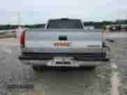 1998 GMC Sierra 1500 с VIN 2GTEC19R1W1530382, выставлен на аукционе Copart как лот 61673645 с пробегом 374 461 миль миль и Списание • Salvage title. История ставок и продаж доступна на DreamBid. Изображение 6.