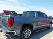 2021 GMC Sierra 1500 SLT с VIN 3GTP8DED9MG373033, выставлен на аукционе IAAI как лот 43007890 с пробегом Не указан миль и . История ставок и продаж доступна на DreamBid. Изображение 12.