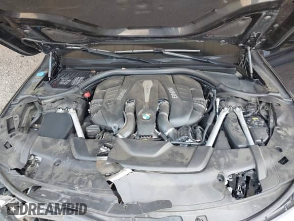 2019 BMW 7 Series 750i with VIN WBA7F0C55KGM24477, listed as a IAAI auction lot 42883182 with 76,932 mi miles and . Bid and sale history available at DreamBid. Image 10.