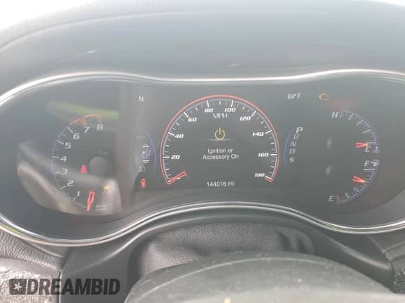 2015 Jeep Grand Cherokee SRT z VIN 1C4RJFDJ0FC942650, wystawiony jako Copart lot #84007895 z przebiegiem 144 016 mil mil oraz Czysty tytuł • Clean title. Historia ofert i sprzedaży dostępna na DreamBid. Obrazek 9.