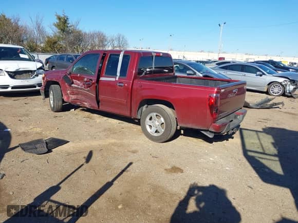 2010 Chevrolet Colorado 1LT with VIN 1GCDSCD91A8128403, listed as a IAAI auction lot 41428461 with 171,721 mi miles and . Bid and sale history available at DreamBid. Image 3.