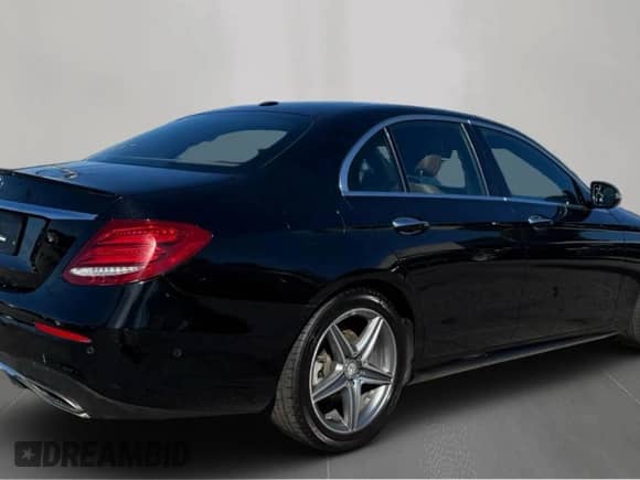 2021 Toyota Camry SE Nightshade z VIN 4T1G11AK9MU613732, wystawiony jako Copart lot #86595425 z przebiegiem 157 836 mil mil oraz Czysty tytuł • Clean title. Historia ofert i sprzedaży dostępna na DreamBid. Obrazek 4.