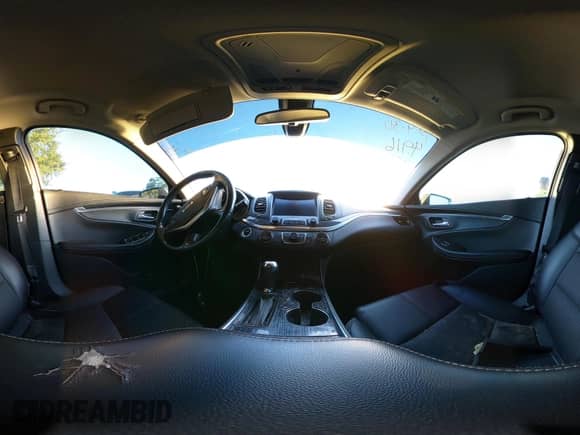 2018 Chevrolet Impala LT z VIN 2G1105S36J9121804, wystawiony jako IAAI lot #43354916 z przebiegiem 235 777 mil mil oraz . Historia ofert i sprzedaży dostępna na DreamBid. Obrazek 21.