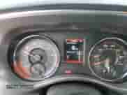 2013 Dodge Charger SXT Plus z VIN 2C3CDXHG0DH667541, wystawiony jako Copart lot #65617635 z przebiegiem 173 596 mil mil oraz Szkoda całkowita • Salvage title. Historia ofert i sprzedaży dostępna na DreamBid. Obrazek 9.