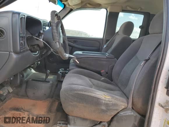2007 Chevrolet Silverado 2500HD Work Truck z VIN 1GCHK29U87E108250, wystawiony jako Copart lot #77108494 z przebiegiem 342 711 mil mil oraz Czysty tytuł • Clean title. Historia ofert i sprzedaży dostępna na DreamBid. Obrazek 7.