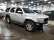 2009 Chevrolet Tahoe с VIN 1GNFK135X9R287655, выставлен на аукционе Copart как лот 72024565 с пробегом 204 859 миль миль и На запчасти • Non repairable. История ставок и продаж доступна на DreamBid. Изображение 4.