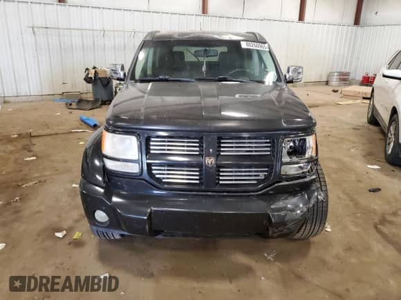 2008 Dodge Nitro R/T with VIN 1D8GU58668W117682, listed as a Copart auction lot 80260965 with 194,714 mi miles and Clean title. Bid and sale history available at DreamBid. Image 5.