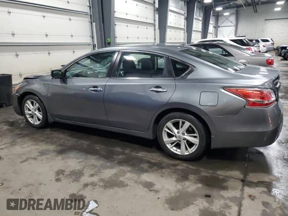 2015 Nissan Altima SV с VIN 1N4AL3AP4FC466441, выставлен на аукционе Copart как лот 85328534 с пробегом 61 041 миль миль и Списание • Salvage title. История ставок и продаж доступна на DreamBid. Изображение 2.