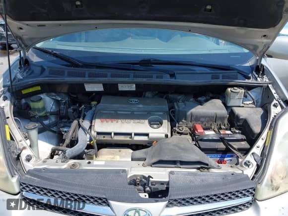 2005 Toyota Sienna XLE Limited with VIN 5TDZA22CX5S372375, listed as a IAAI auction lot 42990151 with 118,864 mi miles and . Bid and sale history available at DreamBid. Image 10.