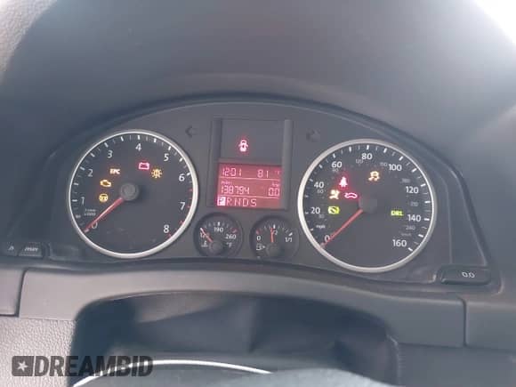 2009 Volkswagen Tiguan S с VIN WVGAV75NX9W002752, выставлен на аукционе IAAI как лот 42452234 с пробегом 138 794 миль миль и . История ставок и продаж доступна на DreamBid. Изображение 7.