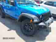 2022 Jeep Wrangler Unlimited Willys Sport с VIN 1C4HJXDM6NW141603, выставлен на аукционе IAAI как лот 42687693 с пробегом 37 180 миль миль и . История ставок и продаж доступна на DreamBid. Изображение 17.