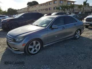 2011 Mercedes-Benz C 300 Sport с VIN WDDGF5EBXBA482581, выставлен на аукционе Copart как лот 84615925 с пробегом 203 648 миль миль и Чистый • Clean title. История ставок и продаж доступна на DreamBid. Изображение 1.
