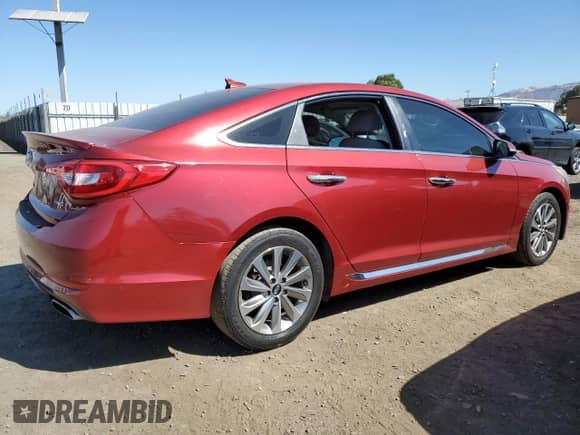 2015 Hyundai Sonata Sport с VIN 5NPE34AF4FH193434, выставлен на аукционе Copart как лот 68929864 с пробегом 132 399 миль миль и Списание • Salvage title. История ставок и продаж доступна на DreamBid. Изображение 3.