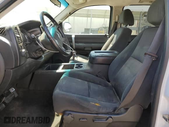2007 GMC Sierra 1500 SLT with VIN 2GTEC13J671505028, listed as a Copart auction lot 64141265 with 172,221 mi miles and Salvage title. Bid and sale history available at DreamBid. Image 7.