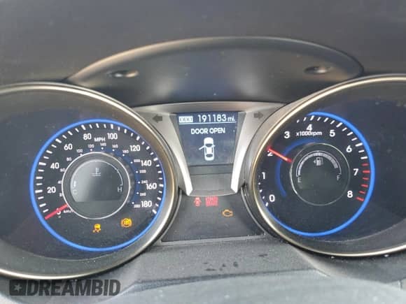 2013 Hyundai Genesis Coupe Track с VIN KMHHU6KJ6DU083931, выставлен на аукционе Copart как лот 47243305 с пробегом 191 183 миль миль и Списание • Salvage title. История ставок и продаж доступна на DreamBid. Изображение 9.