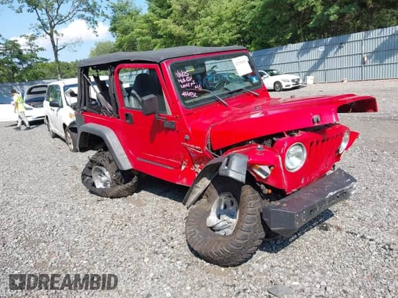 1998 Jeep Wrangler Sport z VIN 1J4FY19S7WP726932, wystawiony jako IAAI lot #42765049 z przebiegiem 161 014 mil mil oraz . Historia ofert i sprzedaży dostępna na DreamBid. Obrazek 1.