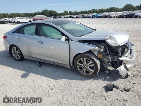 2012 Hyundai Sonata Limited с VIN 5NPEC4AC7CH410217, выставлен на аукционе Copart как лот 70405825 с пробегом 159 829 миль миль и Списание • Salvage title. История ставок и продаж доступна на DreamBid. Изображение 4.