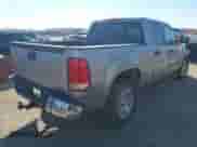 2008 GMC Sierra 1500 SLE1 z VIN 3GTEC13JX8G260212, wystawiony jako IAAI lot #41641592 z przebiegiem 186 365 mil mil oraz . Historia ofert i sprzedaży dostępna na DreamBid. Obrazek 4.