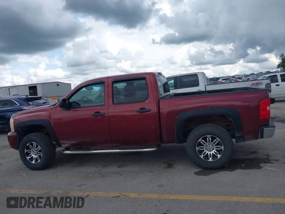 2008 Chevrolet Silverado 1500 LTZ with VIN 3GCEK13368G101482, listed as a IAAI auction lot 42536106 with 214,025 mi miles and . Bid and sale history available at DreamBid. Image 14.