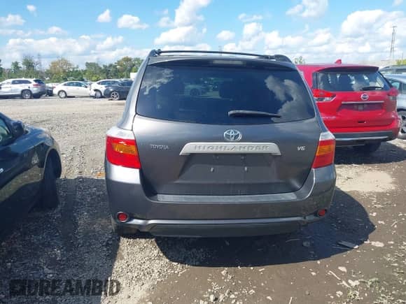 2008 Toyota Highlander z VIN JTEDS41A382063860, wystawiony jako IAAI lot #43096214 z przebiegiem 242 200 mil mil oraz . Historia ofert i sprzedaży dostępna na DreamBid. Obrazek 16.