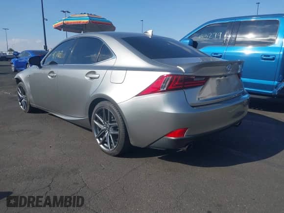 2015 Lexus IS 350 with VIN JTHBE1D28F5021829, listed as a IAAI auction lot 41340862 with 87,991 mi miles and . Bid and sale history available at DreamBid. Image 3.