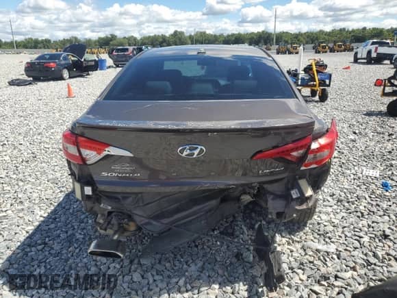 2015 Hyundai Sonata Sport с VIN 5NPE34AF8FH127887, выставлен на аукционе Copart как лот 84366635 с пробегом 109 797 миль миль и Списание • Salvage title. История ставок и продаж доступна на DreamBid. Изображение 6.