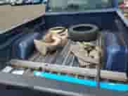 2000 Chevrolet S-10 с VIN 1GCCS1443YK149965, выставлен на аукционе Copart как лот 63531754 с пробегом 318 459 миль миль и На запчасти • Non repairable. История ставок и продаж доступна на DreamBid. Изображение 10.