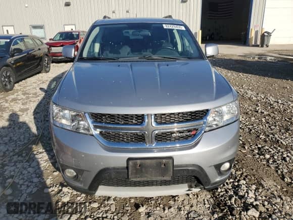 2016 Dodge Journey SXT with VIN 3C4PDCBB0GT181066, listed as a Copart auction lot 82429455 with 221,530 mi miles and Non repairable. Bid and sale history available at DreamBid. Image 5.