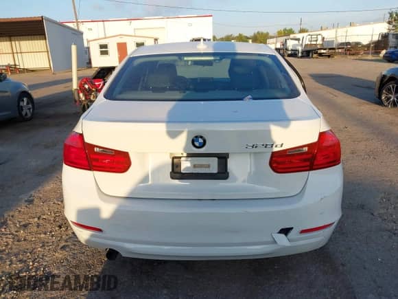 2014 BMW 3 Series 328d с VIN WBA3D3C54EK153662, выставлен на аукционе IAAI как лот 43279701 с пробегом 171 258 миль миль и . История ставок и продаж доступна на DreamBid. Изображение 16.