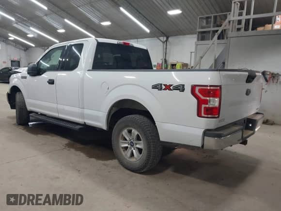 2020 Ford F-150 XL с VIN 1FTFX1E45LFA46898, выставлен на аукционе IAAI как лот 42646267 с пробегом 162 952 миль миль и . История ставок и продаж доступна на DreamBid. Изображение 3.