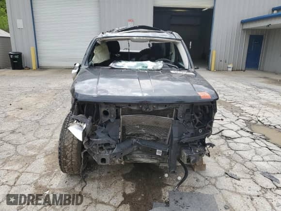 2011 Dodge Nitro Heat with VIN 1D4PU4GXXBW501574, listed as a Copart auction lot 57790205 with 71,745 mi miles and Salvage title. Bid and sale history available at DreamBid. Image 5.