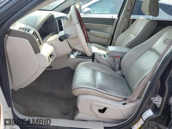 2009 Jeep Grand Cherokee with VIN 1J8HR68T79C547524, listed as a Copart auction lot 60173025 with 193,010 mi miles and Clean title. Bid and sale history available at DreamBid. Image 7.