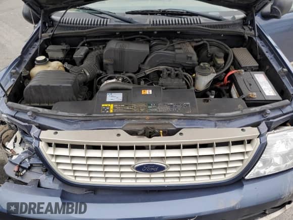 2003 Ford Explorer Eddie Bauer z VIN 1FMZU74K53ZB20582, wystawiony jako Copart lot #85461414 z przebiegiem 111 416 mil mil oraz Nie do naprawy • Non repairable. Historia ofert i sprzedaży dostępna na DreamBid. Obrazek 13.