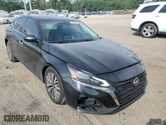 2024 Nissan Altima SV with VIN 1N4BL4DV3RN365050, listed as a Copart auction lot 70663315 with 35,953 mi miles and Salvage title. Bid and sale history available at DreamBid. Image 13.