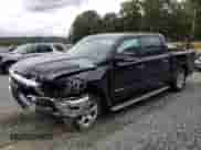 2020 Ram 1500 Big Horn z VIN 1C6RREFG7LN333518, wystawiony jako Copart lot #72204024 z przebiegiem 121 193 mil mil oraz Szkoda całkowita • Salvage title. Historia ofert i sprzedaży dostępna na DreamBid. Obrazek 1.