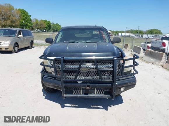 2007 Chevrolet Silverado 2500HD 1LT with VIN 1GCHK23607F538603, listed as a IAAI auction lot 41788608 with 421,491 mi miles and . Bid and sale history available at DreamBid. Image 12.
